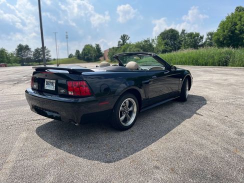 Used 2003 Ford Mustang GT RWD image 11