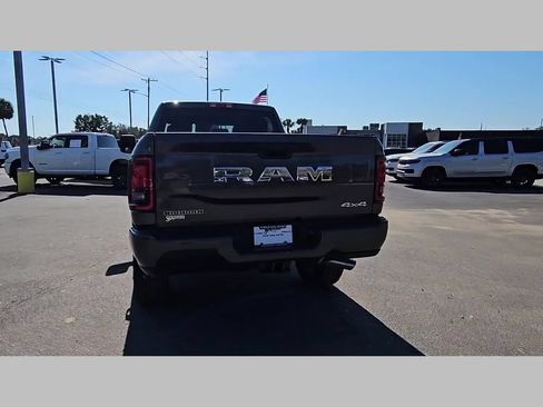 New 2026 RAM 2500 Big Horn AWD/4WD image 30