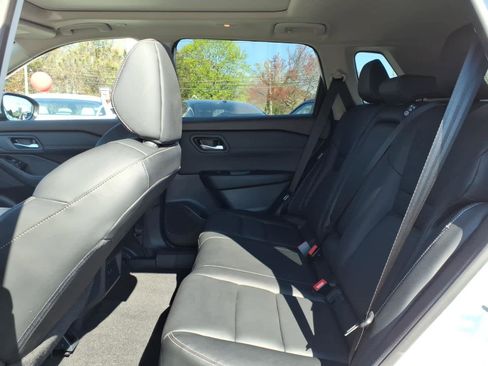 Certified 2023 Nissan Rogue SL AWD/4WD image 13