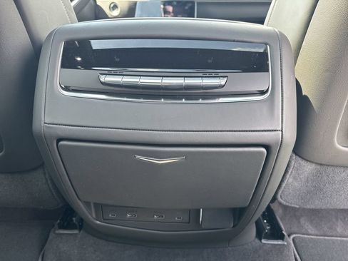 New 2026 Cadillac Escalade Platinum Sport AWD/4WD image 22
