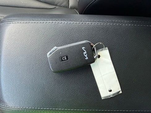 Certified 2024 Kia Sportage X-Line w/ X-Line Premium Package AWD/4WD image 31