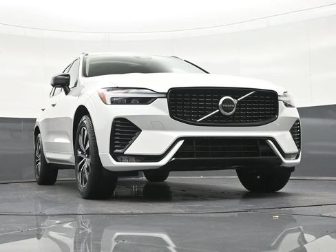 Certified 2024 Volvo XC60 B5 Core AWD/4WD image 26