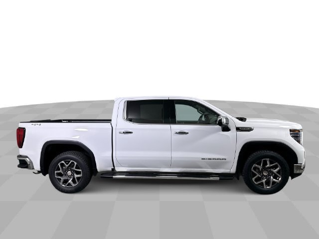 Used 2023 GMC Sierra 1500 SLT w/ SLT Premium Package AWD/4WD image 9