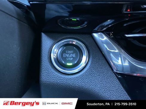 Certified 2025 Buick Envista Sport Touring w/ Convenience I Package image 19