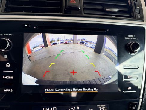 Used 2019 Subaru Outback 2.5i Premium image 14