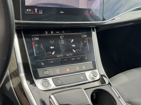 Used 2022 Audi Q7 3.0T Premium Plus w/ Premium Plus Package image 23