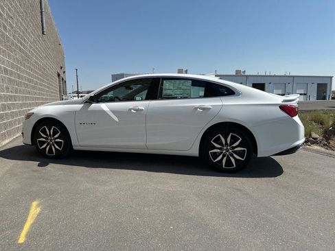 New 2025 Chevrolet Malibu RS FWD image 6