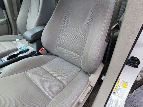 Used 2010 Ford Fusion SE FWD image 22