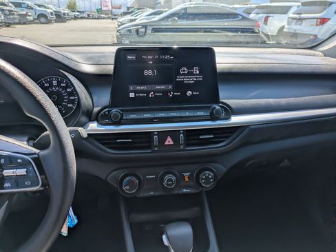 Used 2024 Kia Forte LXS w/ LXS Technology Package FWD image 26
