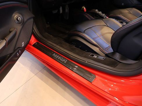 Certified 2017 Ferrari 488 Spider RWD image 99