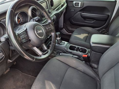 Used 2020 Jeep Wrangler Unlimited Sport S image 17