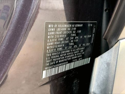 Used 2016 Volkswagen Tiguan S image 33