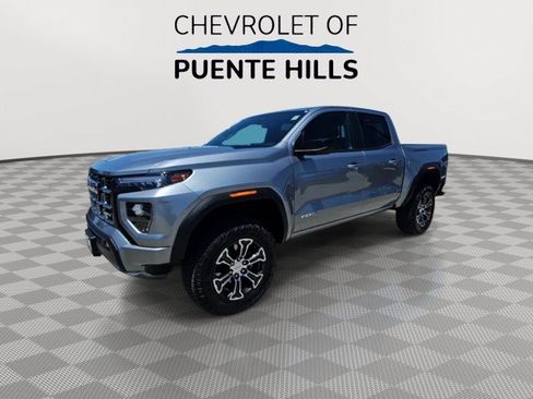 Used 2025 GMC Canyon AT4 AWD/4WD image 4