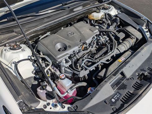 Used 2025 Toyota Camry LE image 39