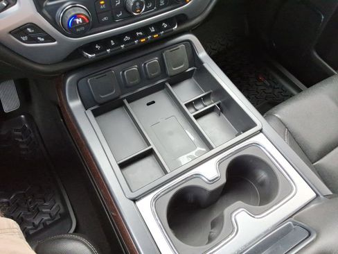 Used 2015 GMC Sierra 1500 SLT w/ Driver Alert Package image 34