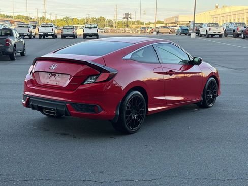 Used 2019 Honda Civic Sport image 9