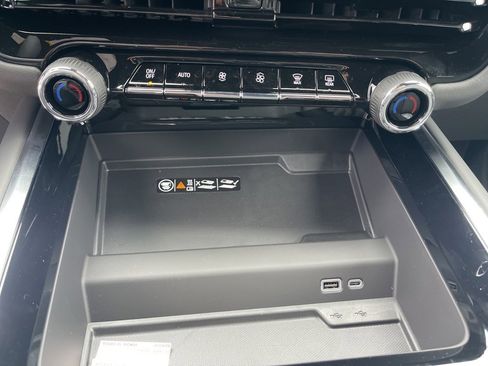 New 2026 Chevrolet Tahoe LT w/ Comfort Package image 32