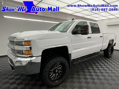 Used 2019 Chevrolet Silverado 2500 W/T image 1
