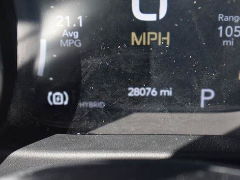 Used 2022 Jeep Wrangler Unlimited Sahara w/ Cold Weather Group AWD/4WD image 28