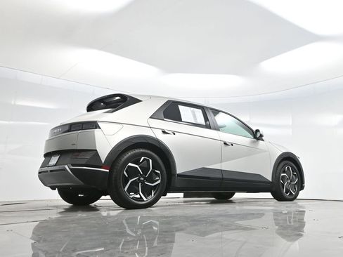 Used 2023 Hyundai Ioniq 5 SEL image 57