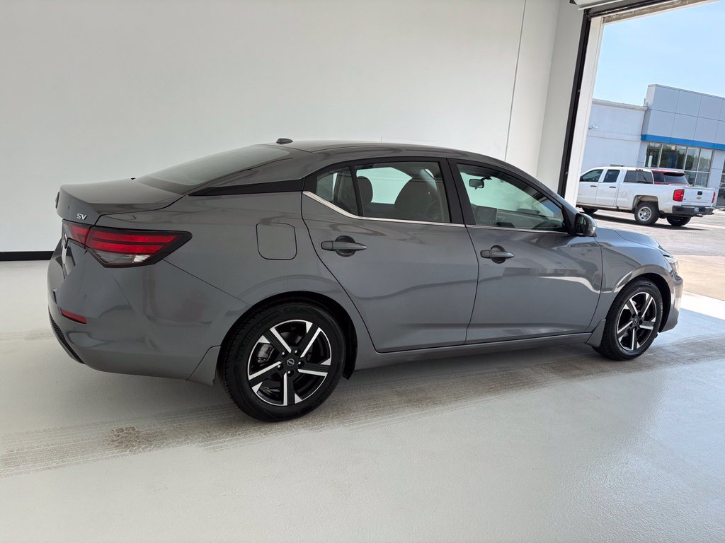 Used 2024 Nissan Sentra SV FWD image 20