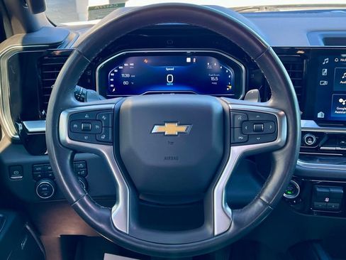 Used 2022 Chevrolet Silverado 1500 LTZ w/ LTZ Premium Package image 24