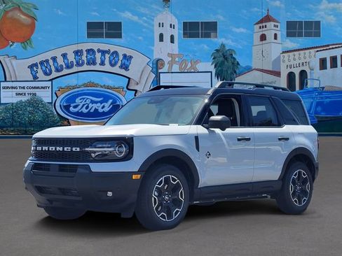 New 2026 Ford Bronco Sport Outer Banks w/ Outer Banks Tech Package+ AWD/4WD image 2