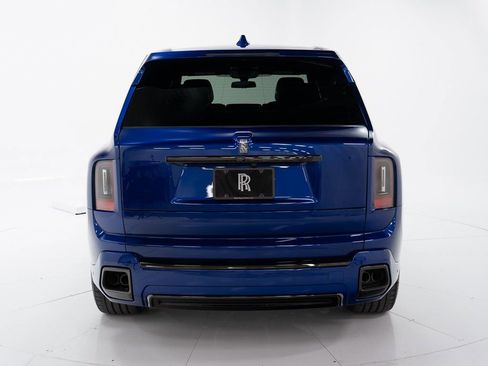 New 2026 Rolls-Royce Cullinan Black Badge image 4