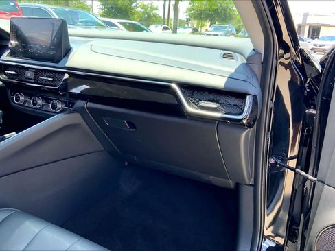 Used 2025 Acura ADX AWD image 18