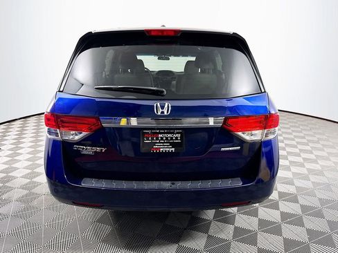 Used 2016 Honda Odyssey SE image 6