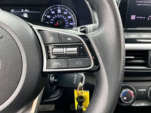 Used 2024 Kia Forte LXS w/ LXS Technology Package image 19