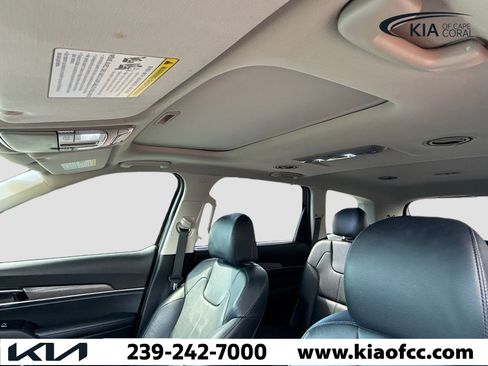 Certified 2022 Kia Telluride EX w/ Towing Package image 29