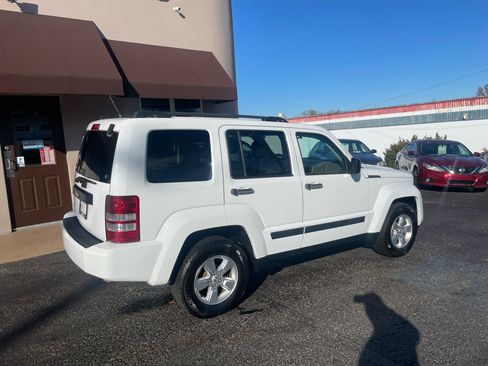 Used 2012 Jeep Liberty Sport w/ Popular Equipment Group image 5