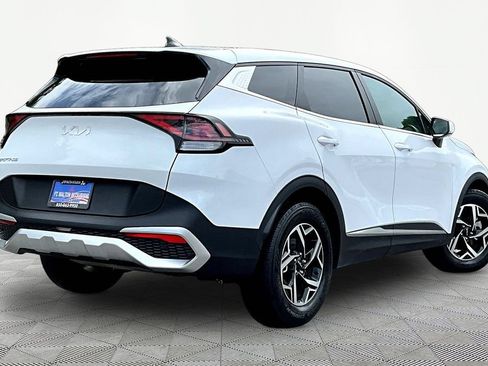 Used 2025 Kia Sportage LX FWD image 7