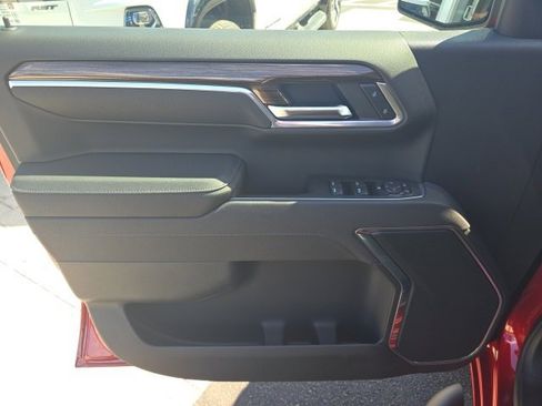 New 2025 Chevrolet Silverado 1500 RST w/ Dark Appearance Package image 11