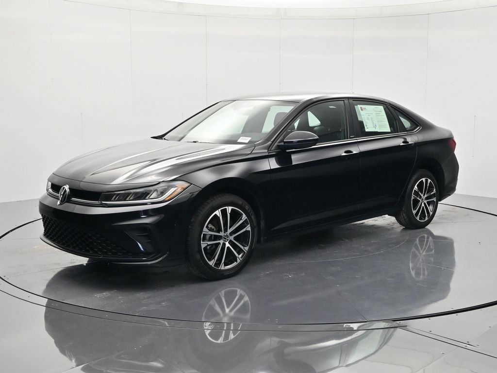 Used 2025 Volkswagen Jetta Sport FWD image 1