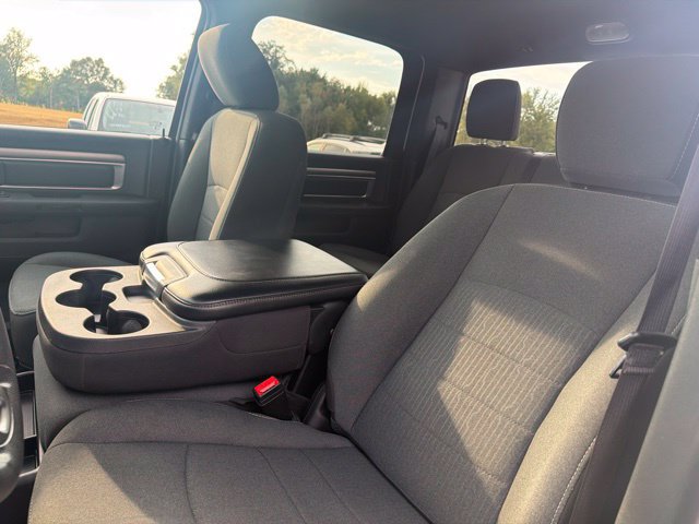 Used 2024 RAM 1500 Warlock AWD/4WD image 18