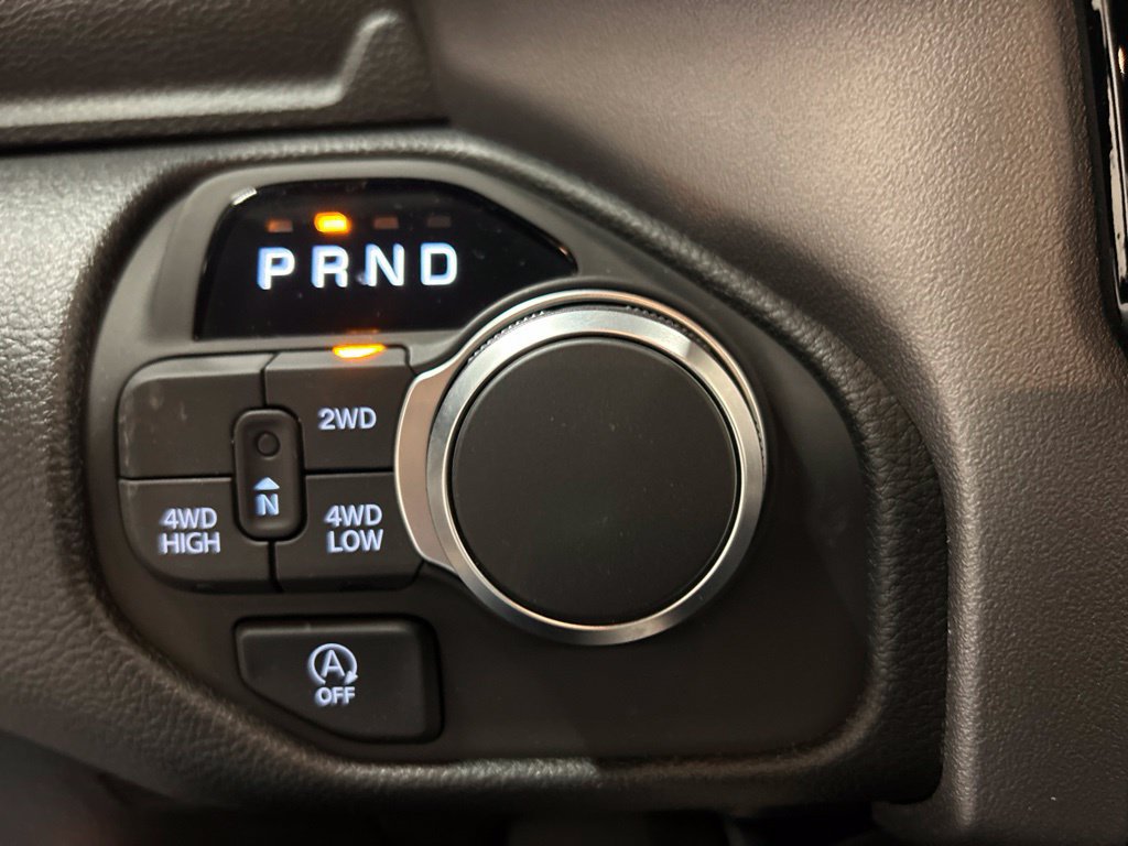 New 2026 RAM 1500 Express AWD/4WD image 25