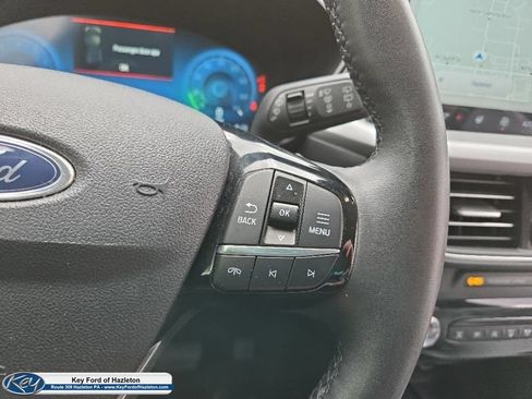 Used 2024 Ford Escape Platinum AWD/4WD image 24