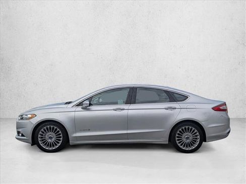Used 2014 Ford Fusion Titanium image 9