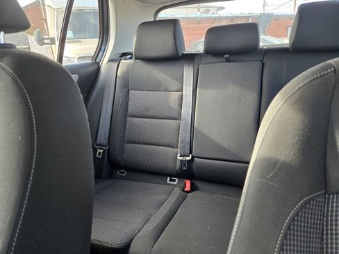 Used 2012 Volkswagen Golf TDI image 17