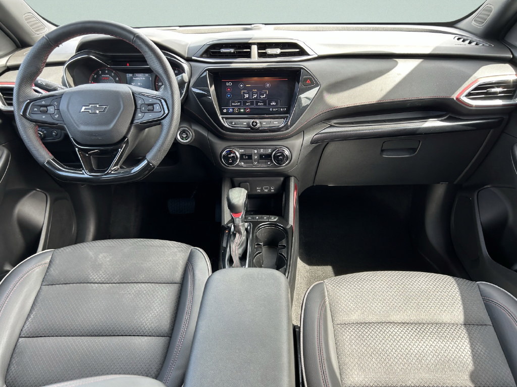 Used 2023 Chevrolet TrailBlazer RS w/ Convenience Package FWD image 19