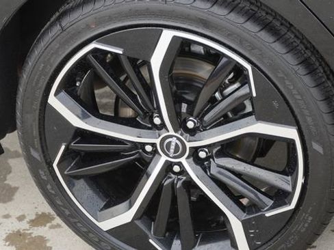 Used 2024 Nissan Altima 2.5 SR image 11