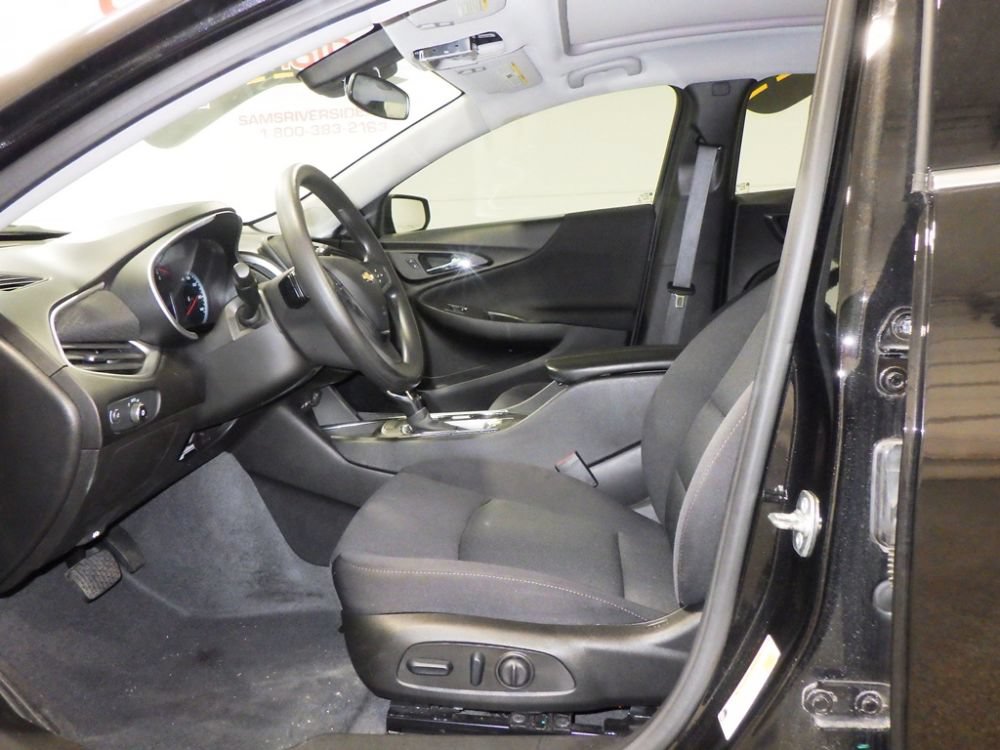 Used 2024 Chevrolet Malibu LT FWD image 8