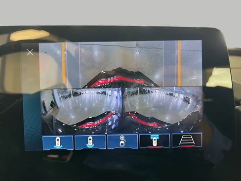 Used 2024 Chevrolet Corvette Z06 w/ Z07 Performance Package image 12