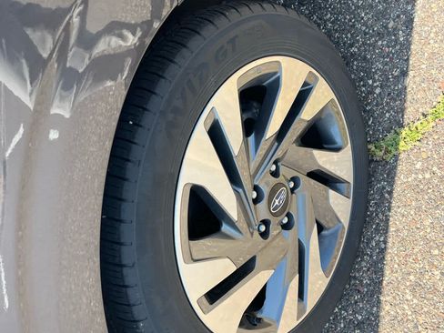 Used 2024 Subaru Legacy Limited AWD/4WD image 6