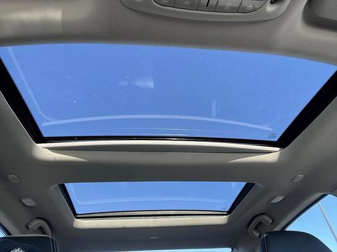 Used 2017 Nissan Maxima 3.5 SL image 19