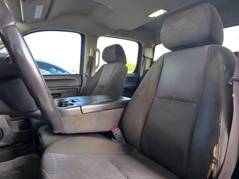 Used 2011 Chevrolet Silverado 1500 LT image 11