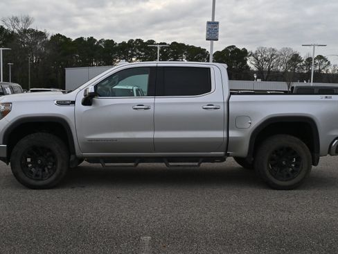 Used 2021 GMC Sierra 1500 SLT w/ SLT Premium Plus Package image 9