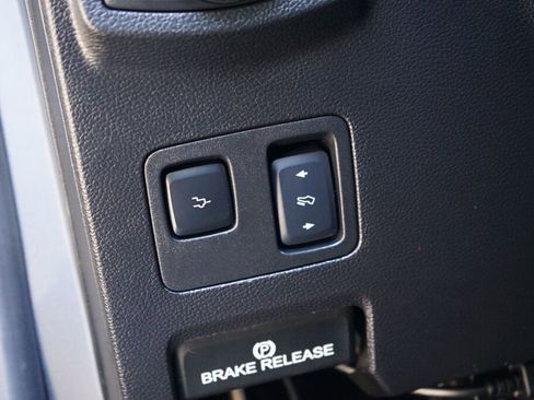 Used 2017 Ford F450 Platinum w/ Platinum Ultimate Package image 16